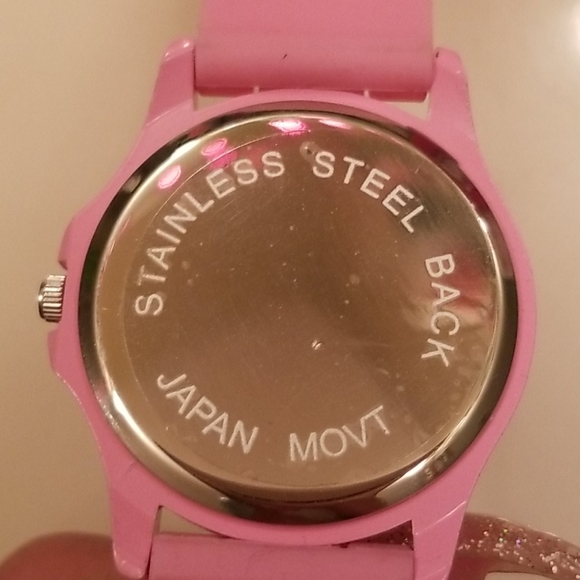 Pink cross watch - Picture 3 of 3